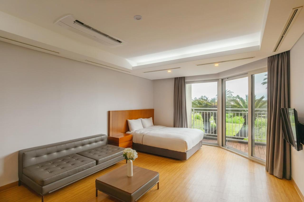 Sono Calm Jeju Hotel Seogwipo Eksteriør billede