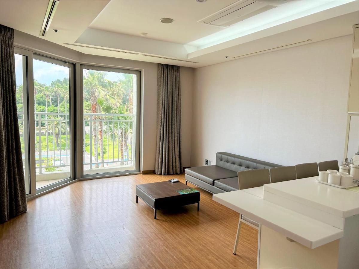 Sono Calm Jeju Hotel Seogwipo Eksteriør billede
